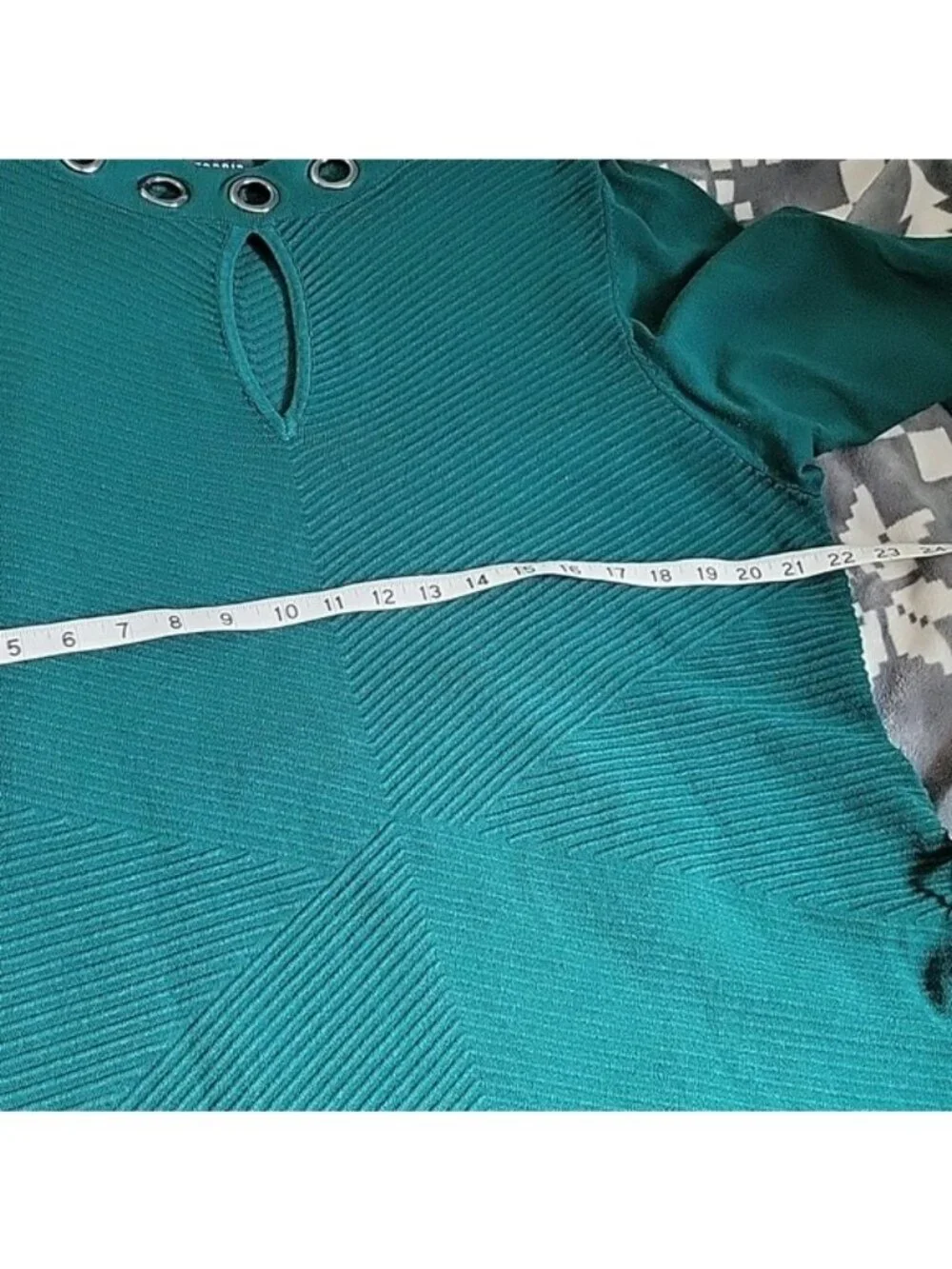 Torrid Dark Green Keyhole Grommet Neckline 3/4 Sleeve Knit Bodycon Dress Size 4